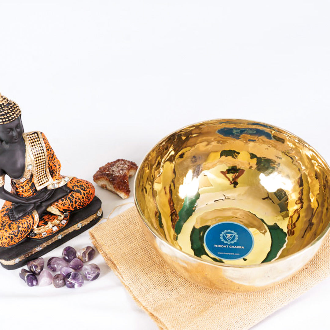 Throat Chakra Singing Bowl – Sound Healing for Communication & Energy Balance