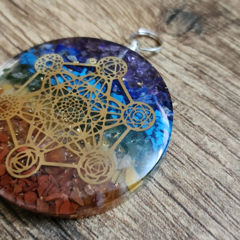 7 Chakra Orgonite Pendant