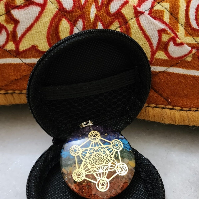 7 Chakra Orgonite Pendant